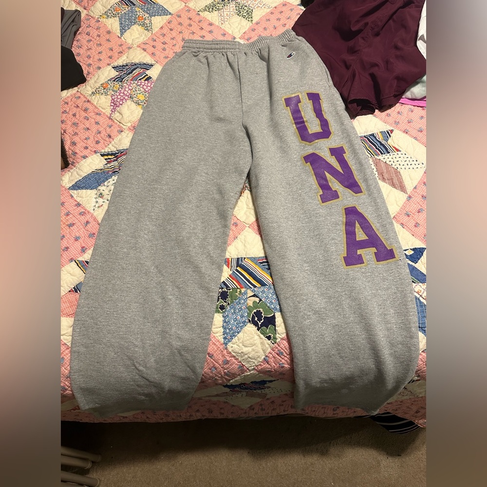 UNA SWEATPANTS SIZE MEDIUM